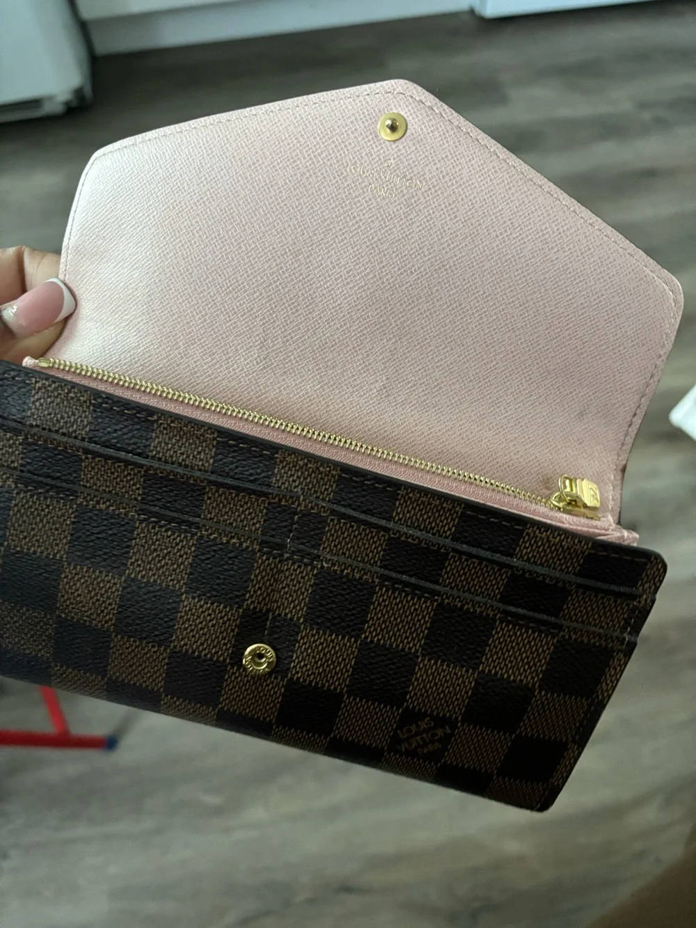 Louis Vuitton classic louis